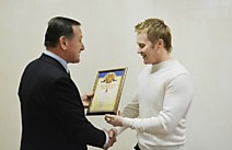 Награждение электрика Андреев Антон